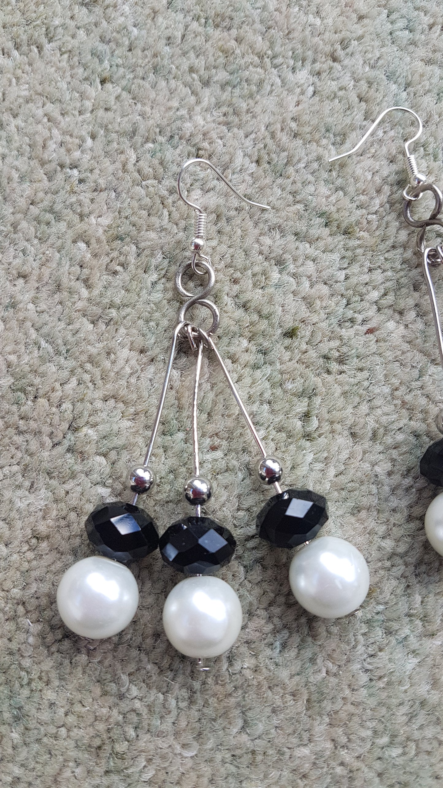 Black Bead And Pearl Earrings