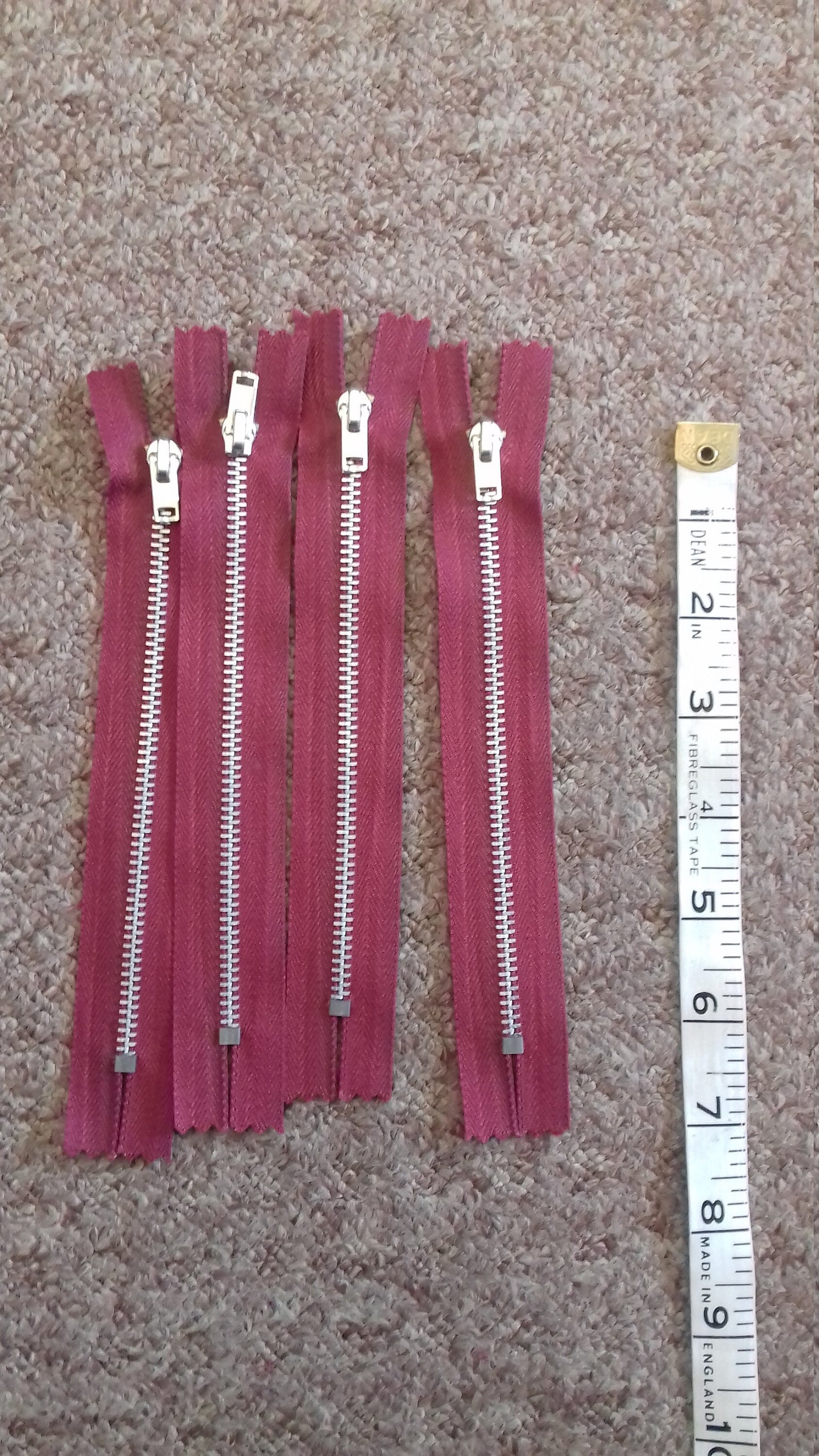 Deep raspberry zip red/burgundy large silver metal 6 inch (15cm) closed end Size 4.5