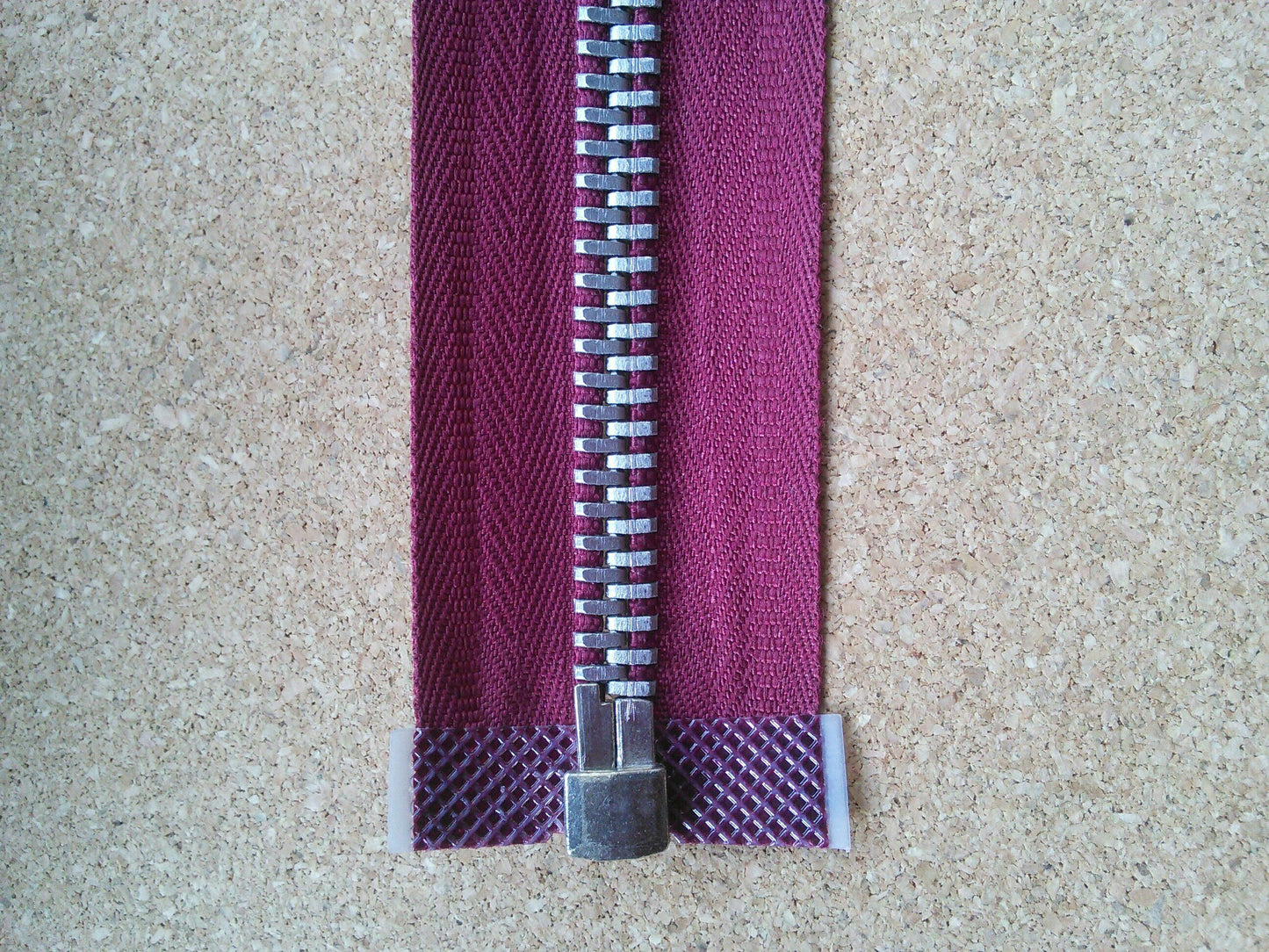 Deep raspberry zip red/burgundy very chunky silver heavy metal separating zip 23.5 inch (59.5cm) open ended silver Size 8