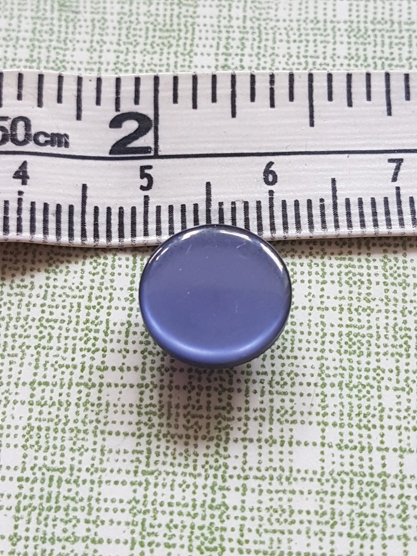 5 Blue Retro Buttons Shiny Pearlised Plastic Vintage