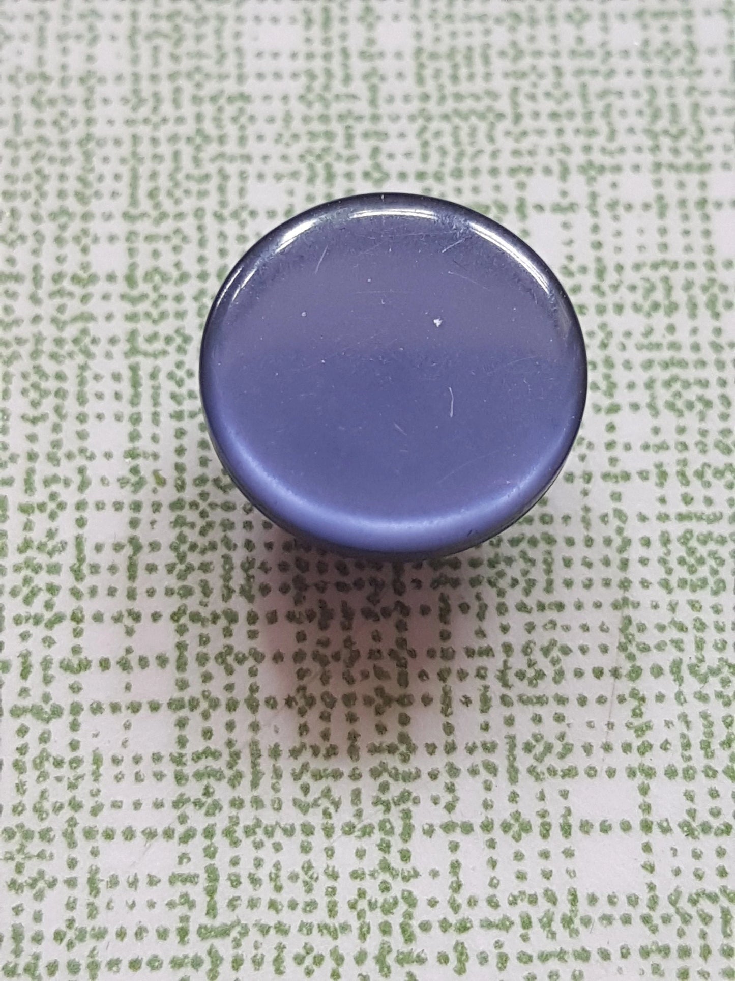 5 Blue Retro Buttons Shiny Pearlised Plastic Vintage