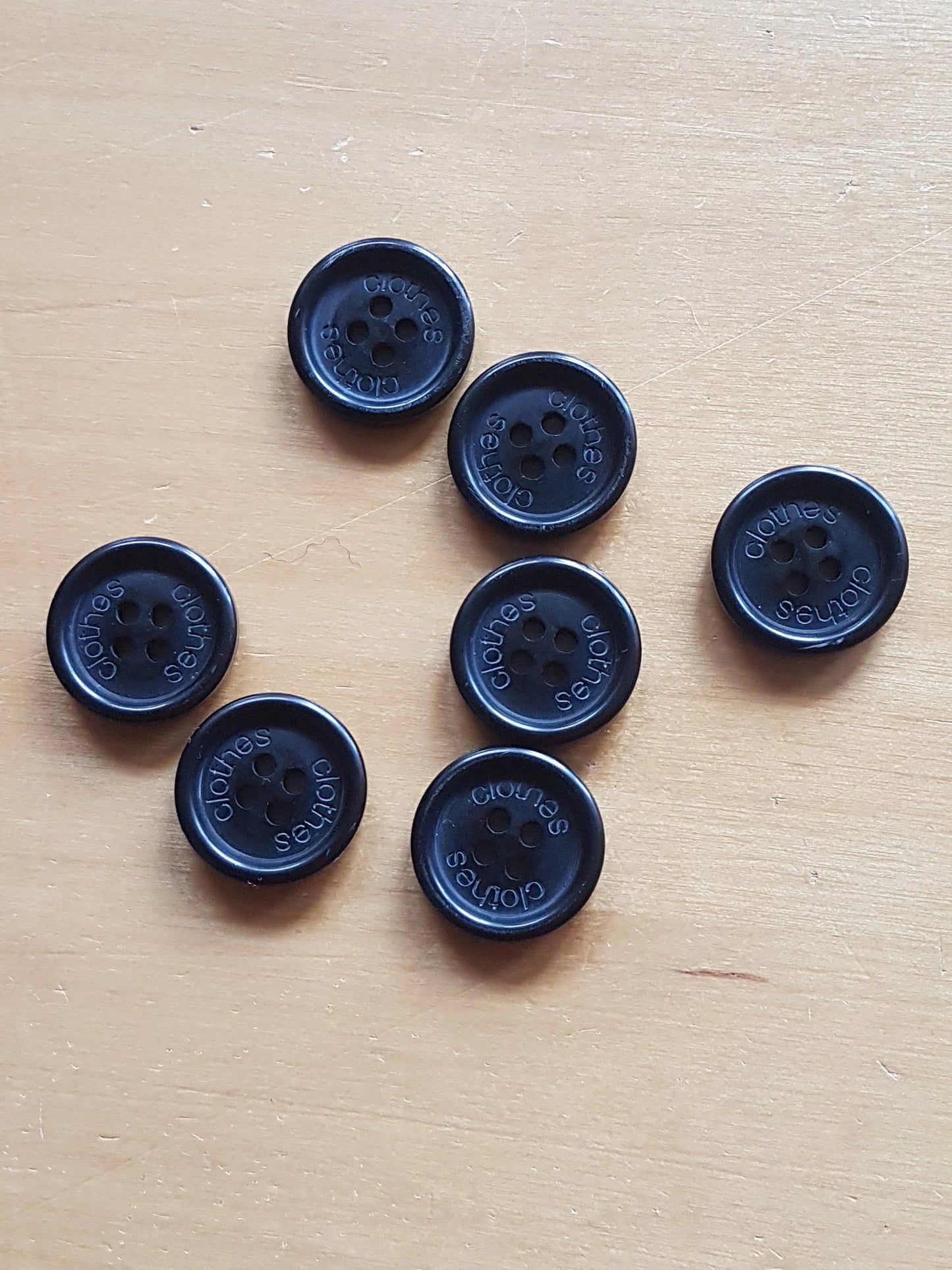 7 Round Buttons Black Plastic 1.5cm