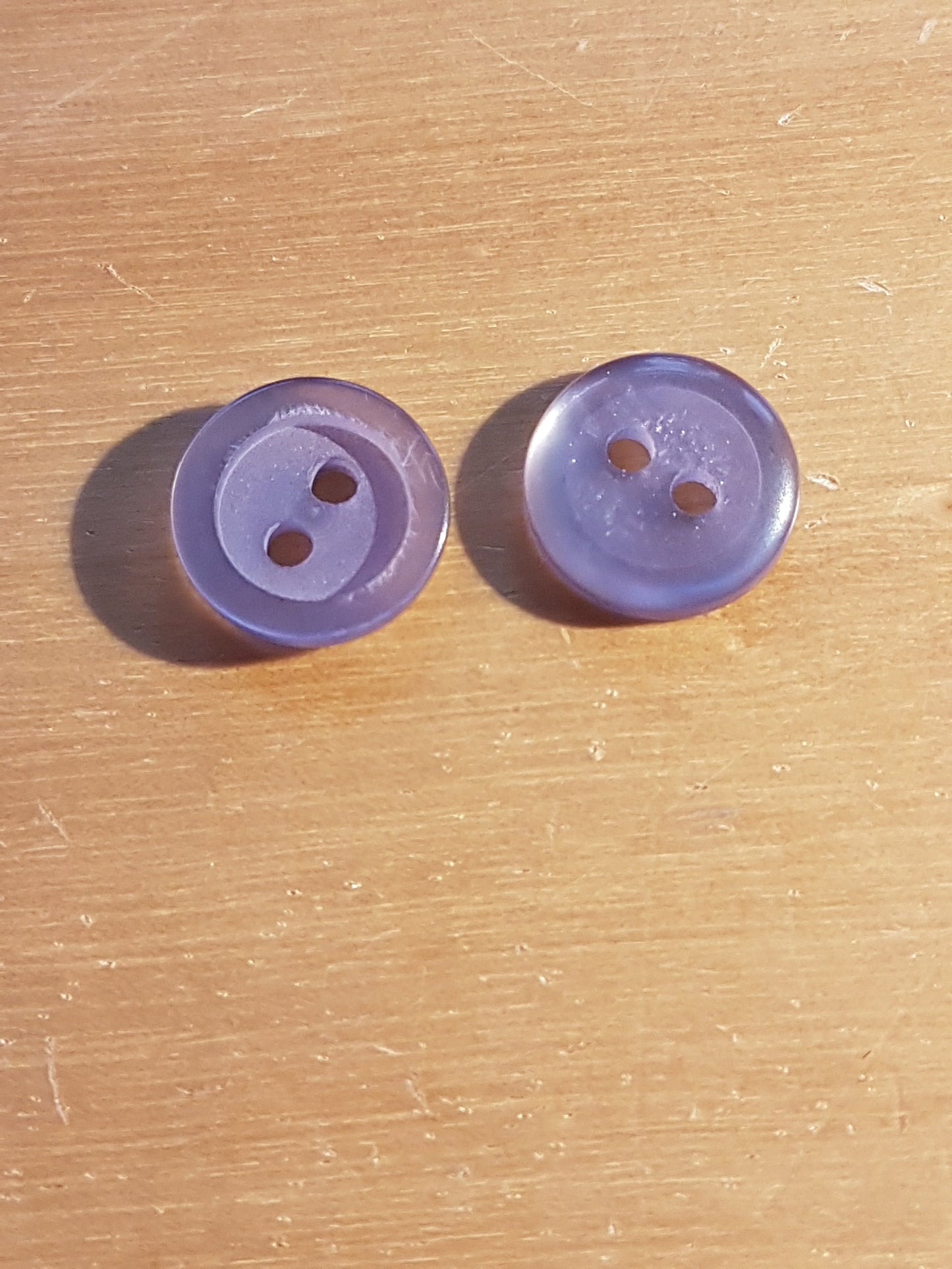 6 Round Buttons Lilac Lavender Purple Plastic 1cm
