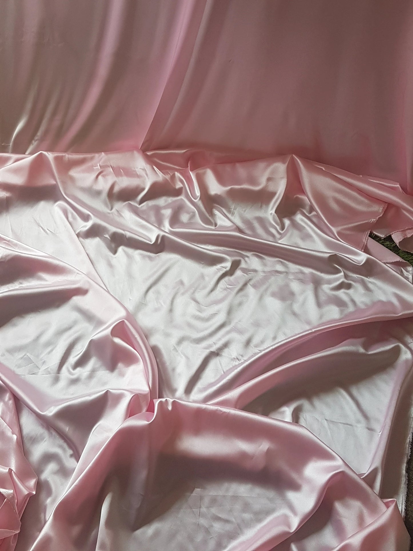Baby Pink Mid Weight Satin Polyester Lining Fabric Man Made Blend Remnant Per Metre