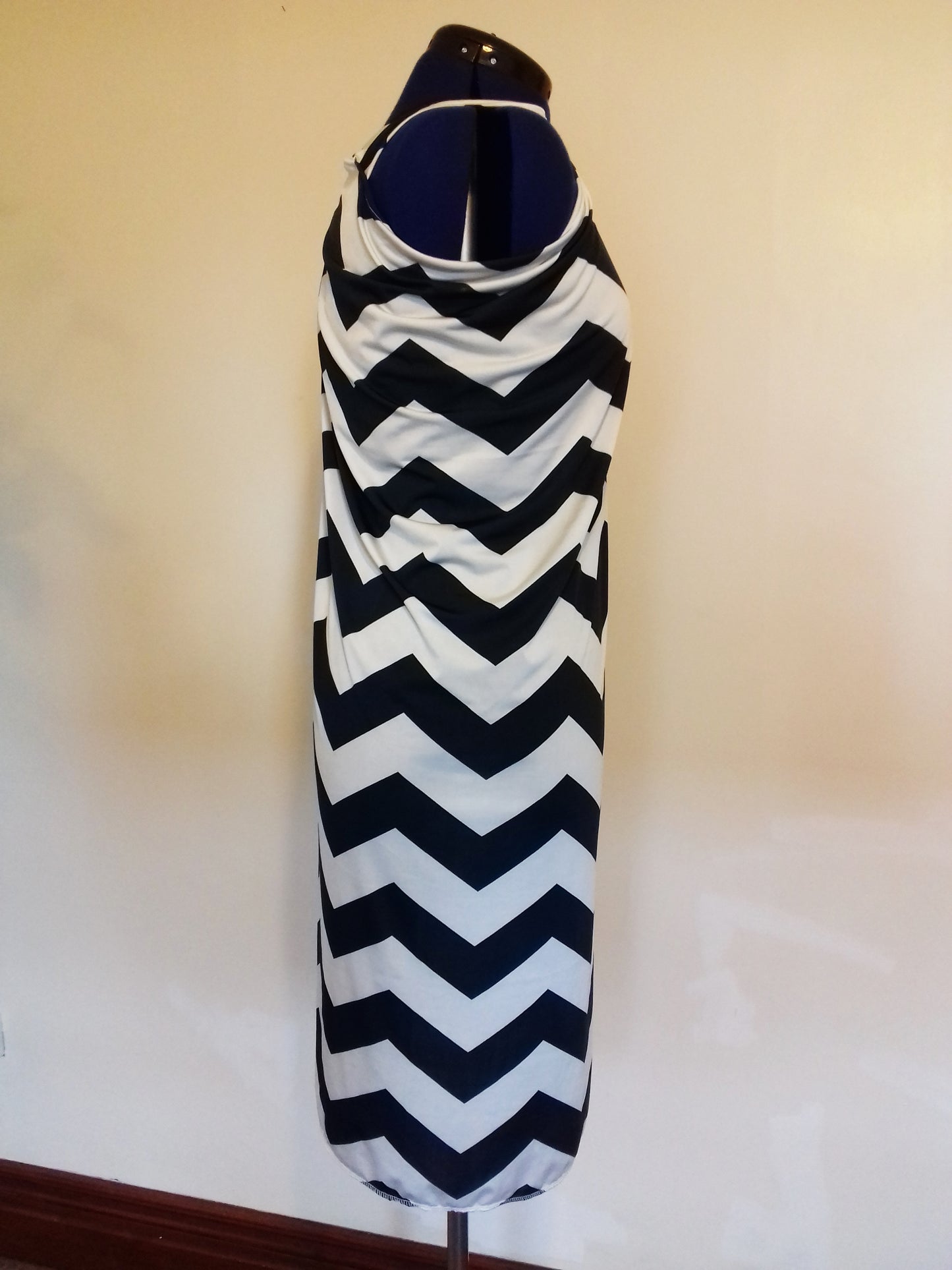 Green White Zig Zag Cold Shoulder Dress
