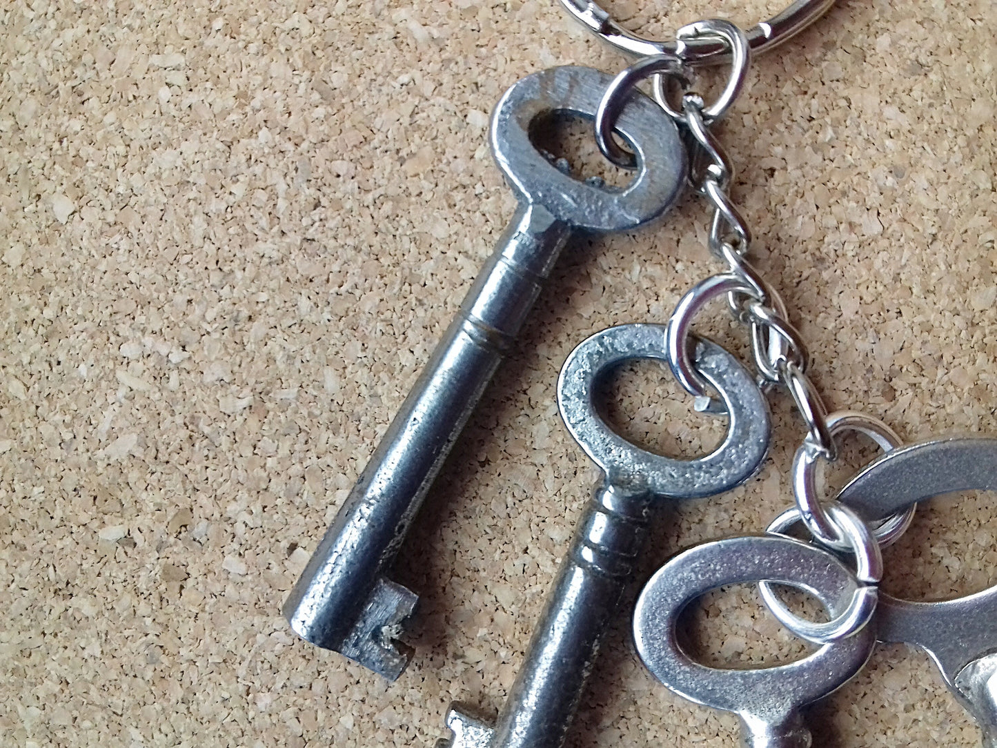 Vintage Silver Keys Key Ring Bag Charm