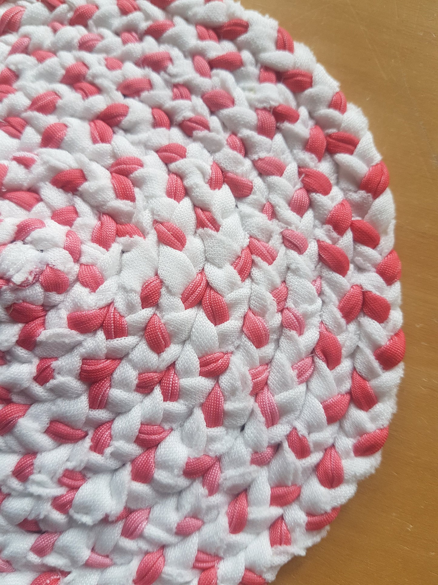 Handmade Round Coaster Pink White