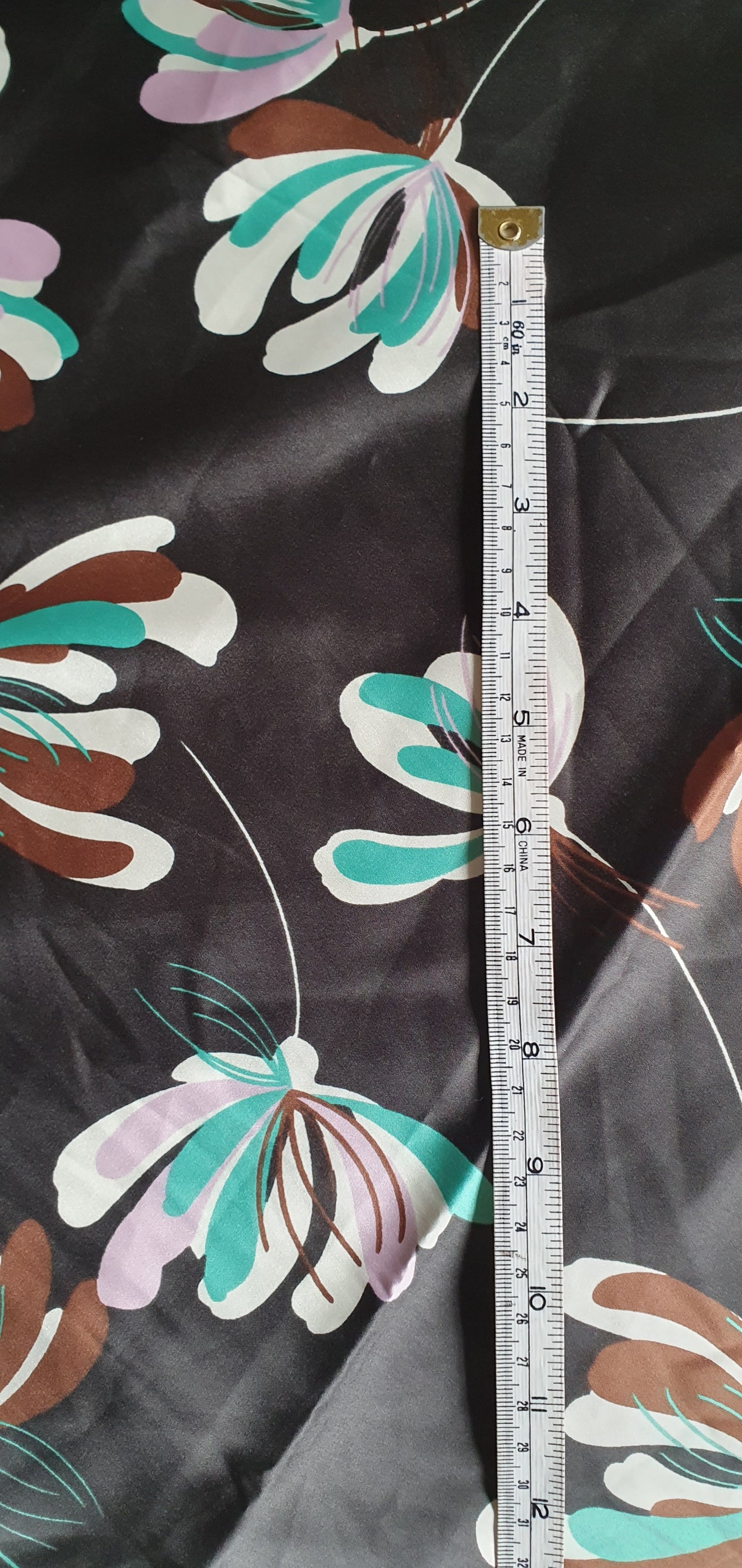 Dark Green Flower Pattern Satin Fabric Remnant
