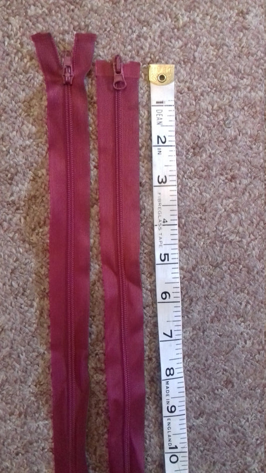 Raspberry red zip 23.5 inch (59.5cm) double ended nylon for lighter fabrics