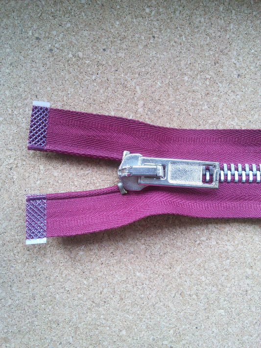 Deep raspberry zip red/burgundy very chunky silver heavy metal separating zip 23.5 inch (59.5cm) open ended silver Size 8