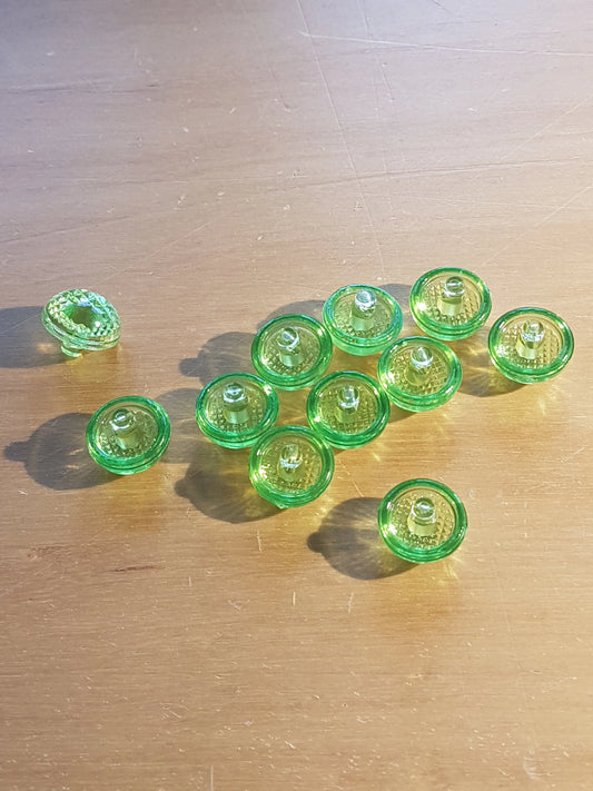 11 Round Buttons Bright Green Retro Look Plastic 1.5cm