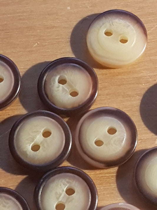 12 Round Buttons Beige Brown Plastic 1cm
