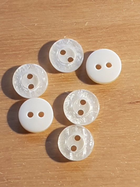 8 Small Round Plastic Cream/Pale Yellow/Pearlised Buttons 1cm