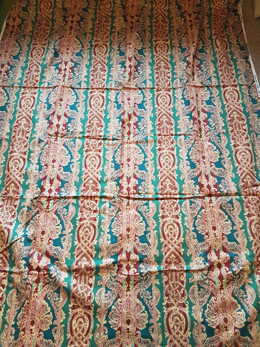 Burgundy, Green, Orange Red Fabric Remnants Rag Rug, Quilting Fat Quarters Per 1/2 Metre