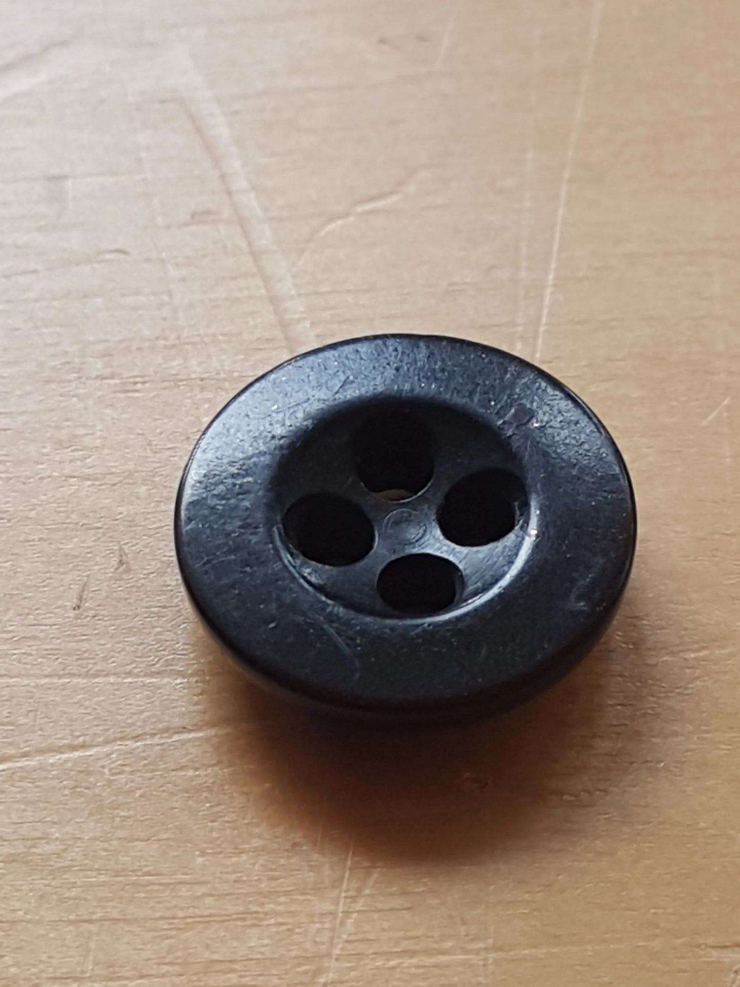 10 Black Buttons Vintage Plastic 1.5cm
