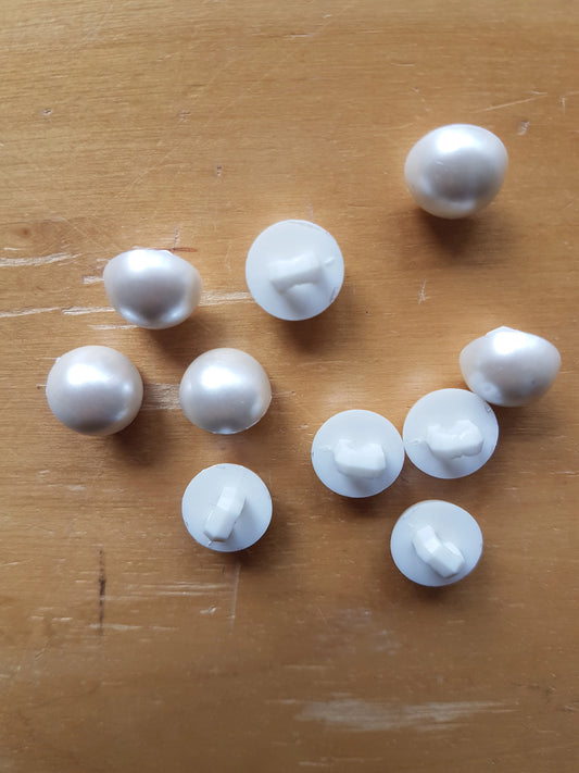 10 Cream Pearlised Domed Plastic Wedding Bridal Buttons 1cm