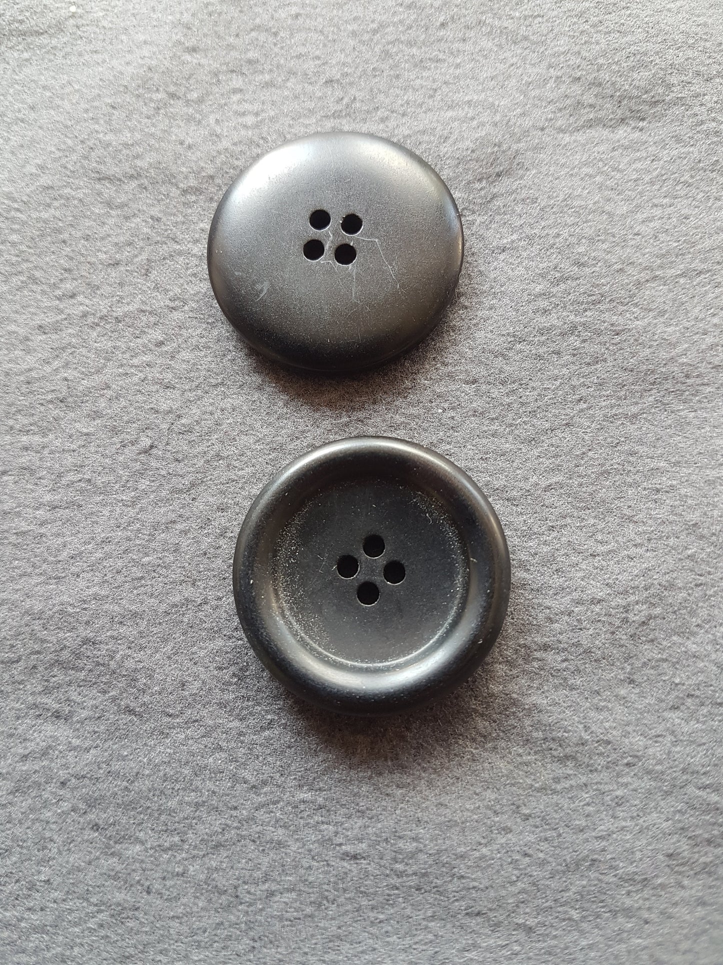 Vintage 6 Black Buttons Plastic 2.75cm