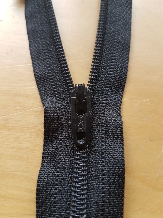 Black zipper plastic nylon 9 inch (22.5cm) closed end